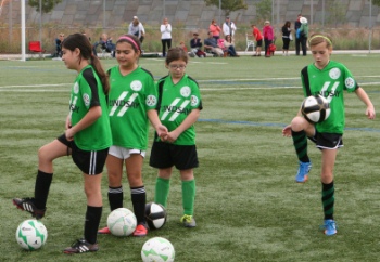 Lindsay Collision Giving Back Soccer lindsay collision sponsored soccer team