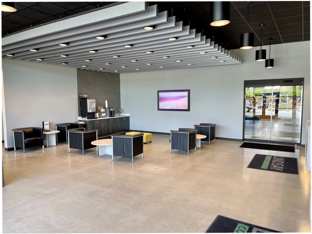 collision repair manassas lobby about lindsay collision on mobile