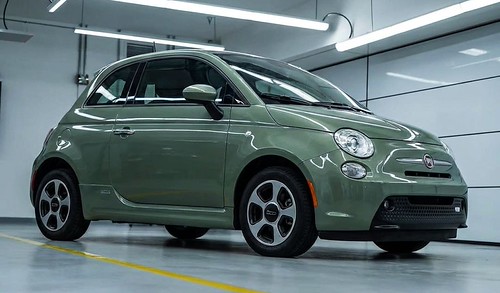 Fiat in auto body shop-Lindsay collision